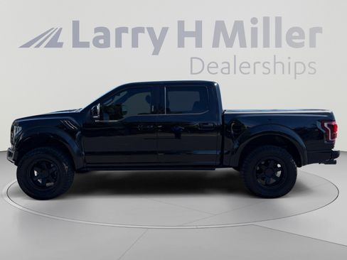 Used 2018 Ford F150 Raptor w/ Equipment Group 802A Luxury AWD/4WD image 2