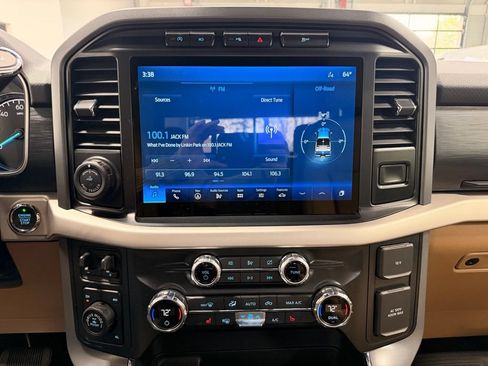 Used 2021 Ford F150 XLT w/ Equipment Group 302A High AWD/4WD image 40