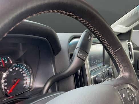 Used 2018 Chevrolet Silverado 1500 LT w/ All Star Edition AWD/4WD image 25
