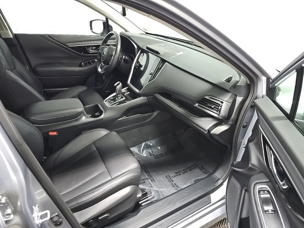 Used 2025 Subaru Legacy Limited AWD/4WD image 16