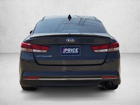 Used 2018 Kia Optima LX FWD image 7