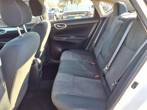 Used 2015 Nissan Sentra SV image 18