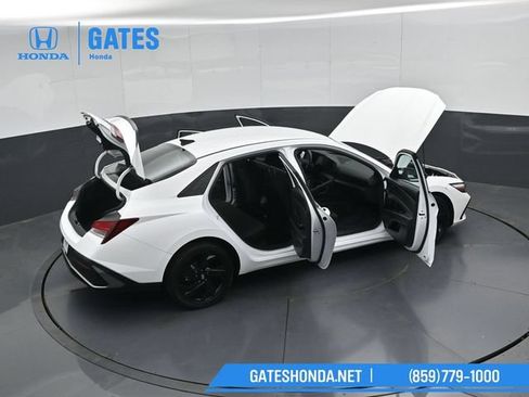 Used 2026 Hyundai Elantra Sport FWD image 51