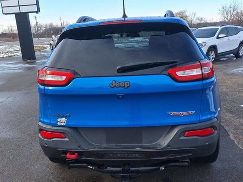 Used 2018 Jeep Cherokee Trailhawk w/ Comfort/Convenience Group image 4