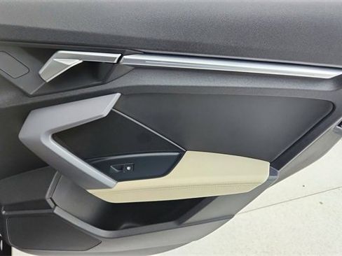 Used 2025 Audi A3 2.0T Premium image 27