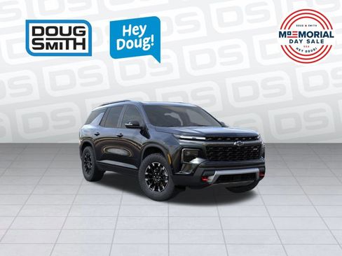 New 2026 Chevrolet Traverse Z71 w/ Enhanced Driving Package AWD/4WD image 1