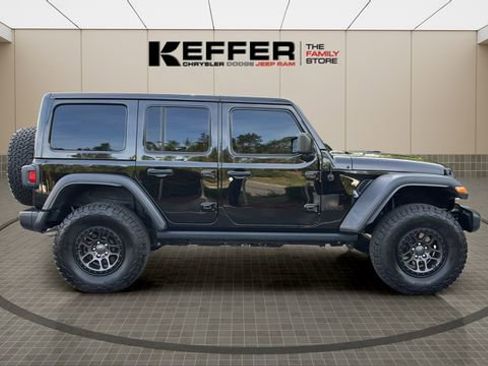 Certified 2022 Jeep Wrangler Unlimited Sport w/ Xtreme Recon 35" Tire Package image 6