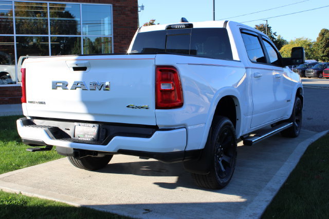 Used 2025 RAM 1500 Big Horn AWD/4WD image 39