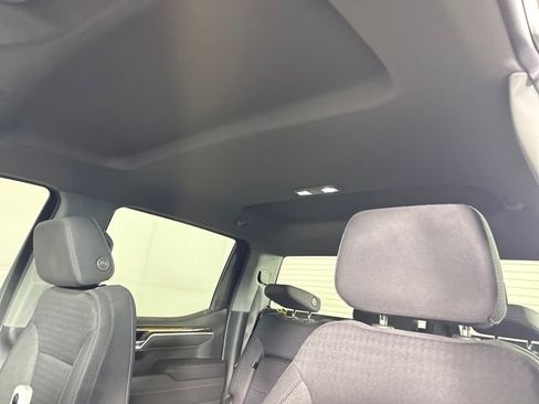 Used 2022 GMC Sierra 1500 Elevation image 12