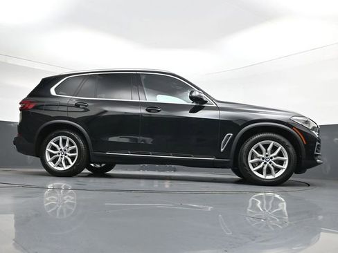 Used 2023 BMW X5 xDrive40i w/ Premium Package AWD/4WD image 30