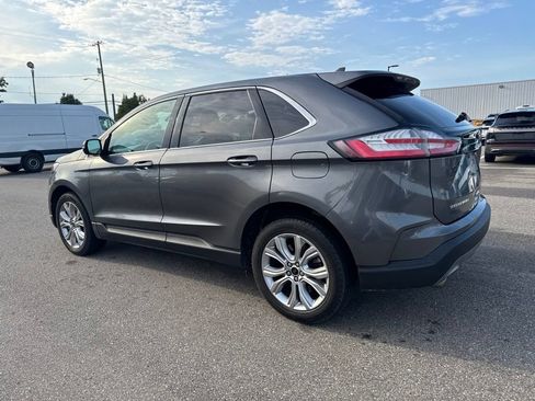 Used 2023 Ford Edge Titanium w/ Cold Weather Package AWD/4WD image 3