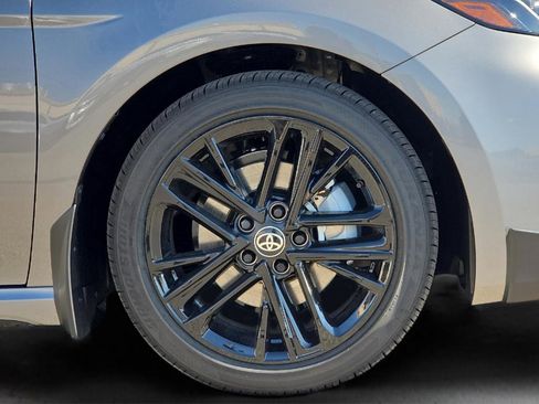 Used 2026 Toyota Camry SE w/ Multimedia Upgrade Package image 26