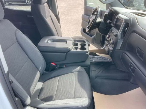 Used 2022 Chevrolet Silverado 1500 LT image 19