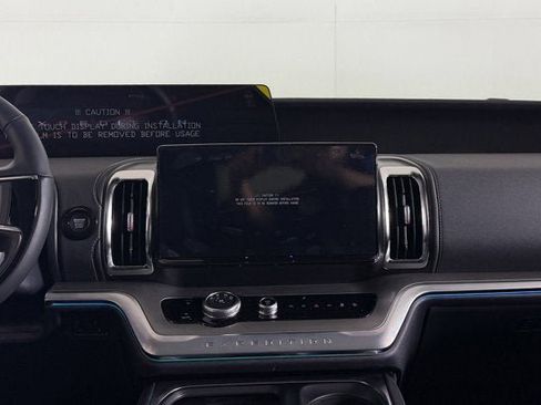 New 2025 Ford Expedition Platinum w/ Driver's Package image 12