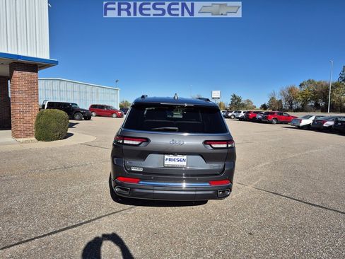 Used 2022 Jeep Grand Cherokee L Overland w/ Advanced Protech Group III image 5