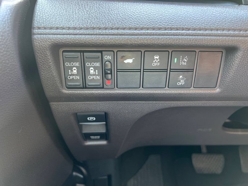 Used 2019 Honda Odyssey EX-L image 18