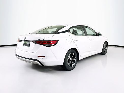 Used 2023 Nissan Sentra SV image 9