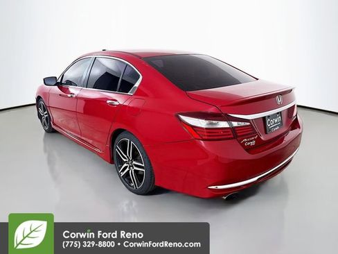 Used 2017 Honda Accord Sport image 5