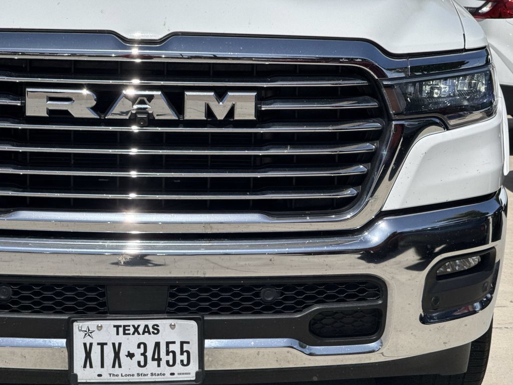 Used 2026 RAM 1500 Laramie AWD/4WD image 8