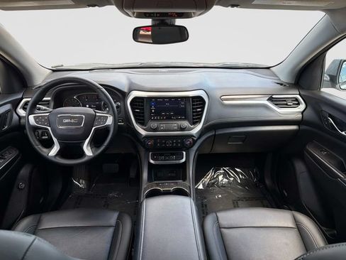 Used 2023 GMC Acadia SLT w/ Preferred Package FWD image 19