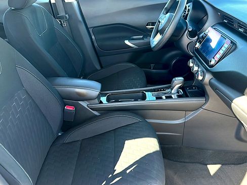Used 2024 Nissan Kicks SV image 23