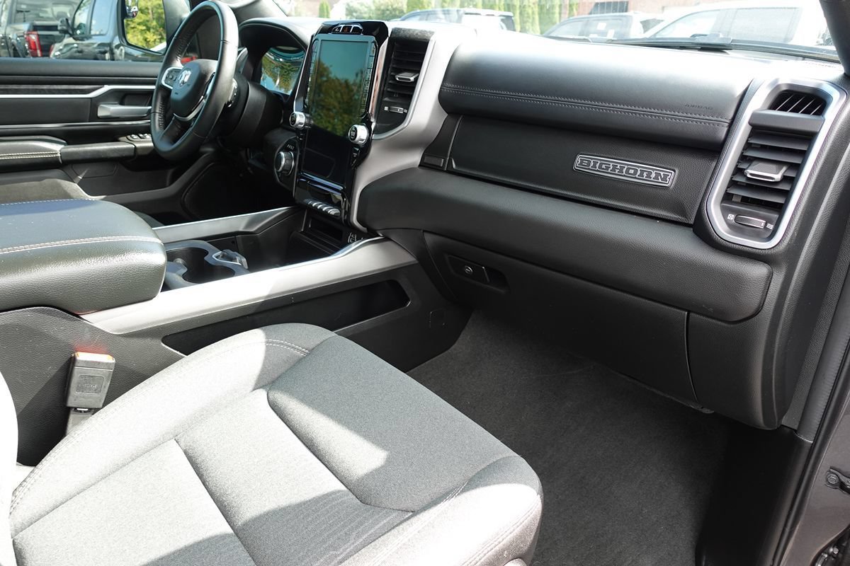 Used 2024 RAM 1500 Big Horn AWD/4WD image 37