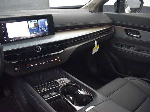 New 2025 Nissan Murano SL AWD/4WD image 33