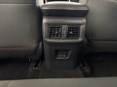 Used 2025 Toyota RAV4 XLE image 24