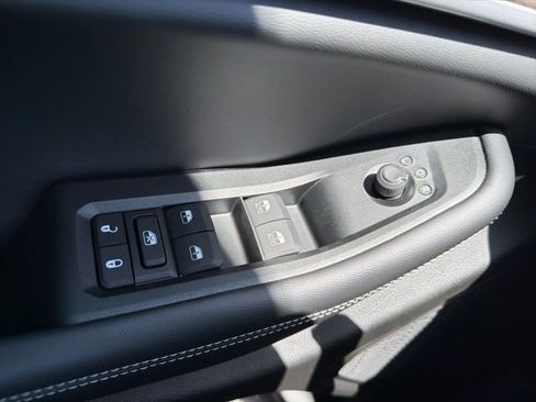 New 2026 Jeep Grand Cherokee Altitude AWD/4WD image 25