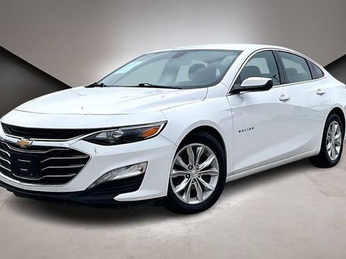 Used 2022 Chevrolet Malibu LT FWD image 1