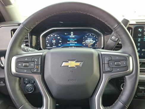 Certified 2024 Chevrolet Silverado 2500 LTZ w/ LTZ Convenience Package image 19