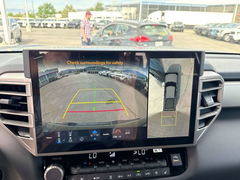 New 2026 Toyota Tundra Limited AWD/4WD image 18