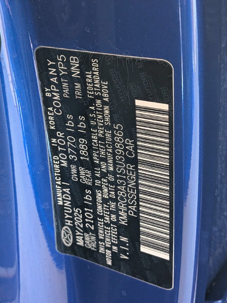 Used 2025 Hyundai Venue SEL FWD image 35