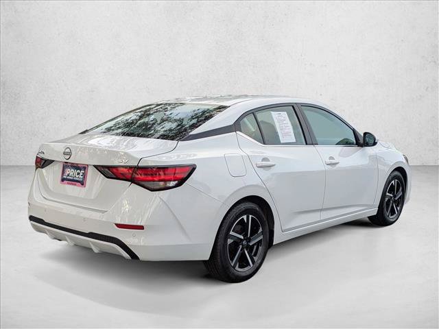 Used 2024 Nissan Sentra SV FWD image 5