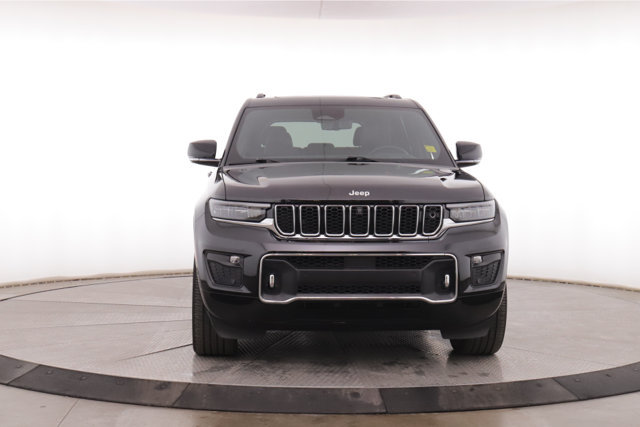 Used 2025 Jeep Grand Cherokee Overland w/ Adv Protech Group III AWD/4WD image 12