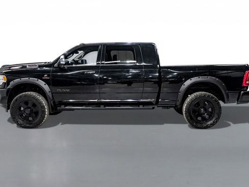 Used 2019 RAM 2500 Laramie image 9