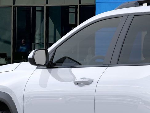 New 2026 Chevrolet Equinox ACTIV w/ Convenience Package III FWD image 12