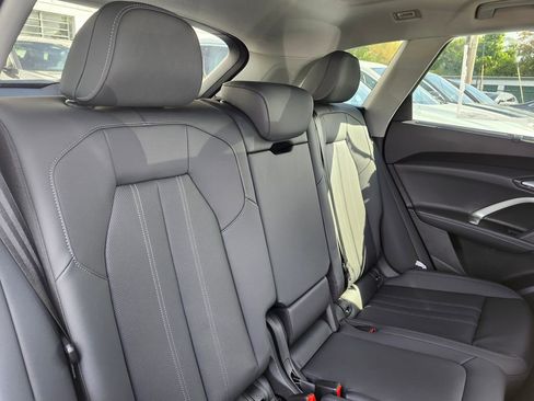 New 2025 Audi Q5 Premium Plus image 22