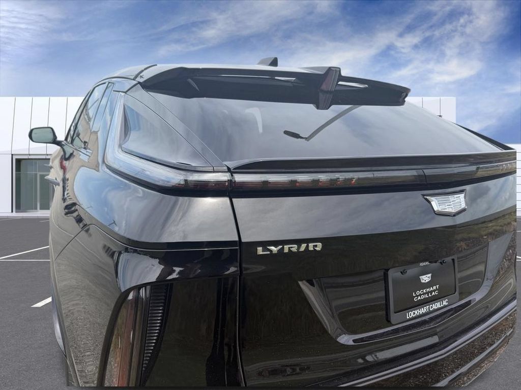Certified 2024 Cadillac Lyriq Sport w/ LPO, Floor Liner Package AWD/4WD image 10