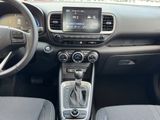 New 2025 Hyundai Venue SEL image 4