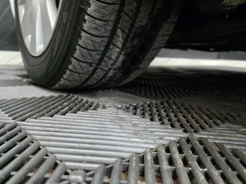 Used 2014 Honda Accord EX-L image 33