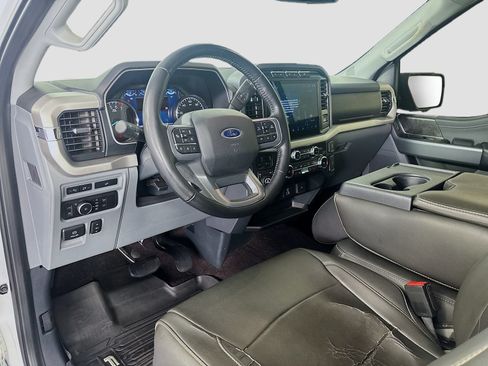 Used 2022 Ford F150 XLT w/ Equipment Group 302A High AWD/4WD image 9