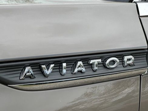 New 2026 Lincoln Aviator Reserve w/ Luxury Package AWD/4WD image 29