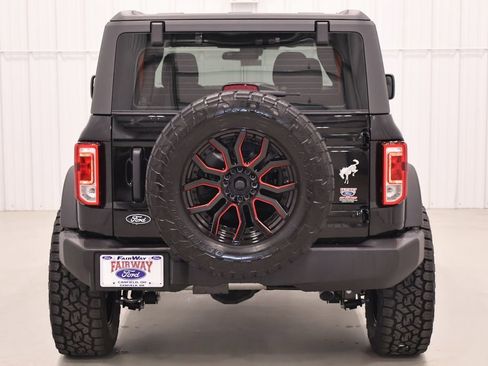 New 2026 Ford Bronco 2-Door AWD/4WD image 8