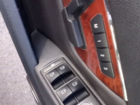 Used 2010 Mercedes-Benz C 300 C 300 image 15