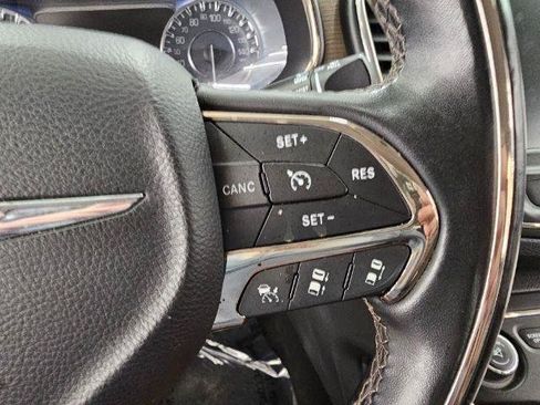 Used 2015 Chrysler 200 C w/ Navigation & Sound Group I FWD image 13