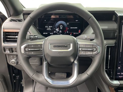 New 2026 GMC Yukon Denali w/ Sun & Power Step Package image 16