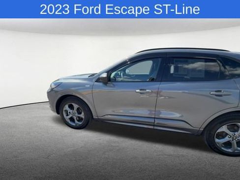 Used 2023 Ford Escape ST-Line w/ Tech Pack #1 AWD/4WD image 6