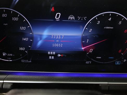 Used 2025 Mercedes-Benz GLS 450 4MATIC image 17