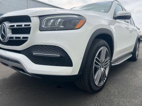 Certified 2022 Mercedes-Benz GLS 450 4MATIC image 9